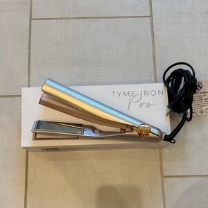 TYME Pro Styling Iron in Rose Gold and Silver
